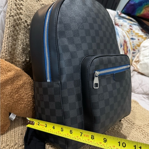 Louis Vuitton Josh Graphite Backpack with Neon Blue Lining - Limited Edition - Picture 2 of 11